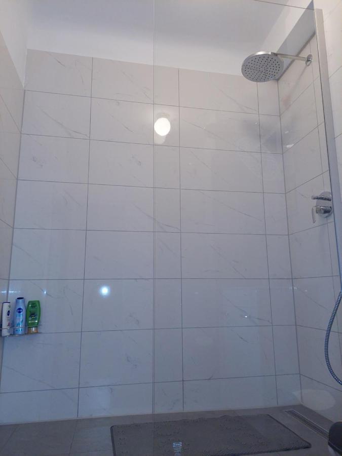 3-Rooms Apartment For Up To 4 Persons Near To Prater Виена Екстериор снимка