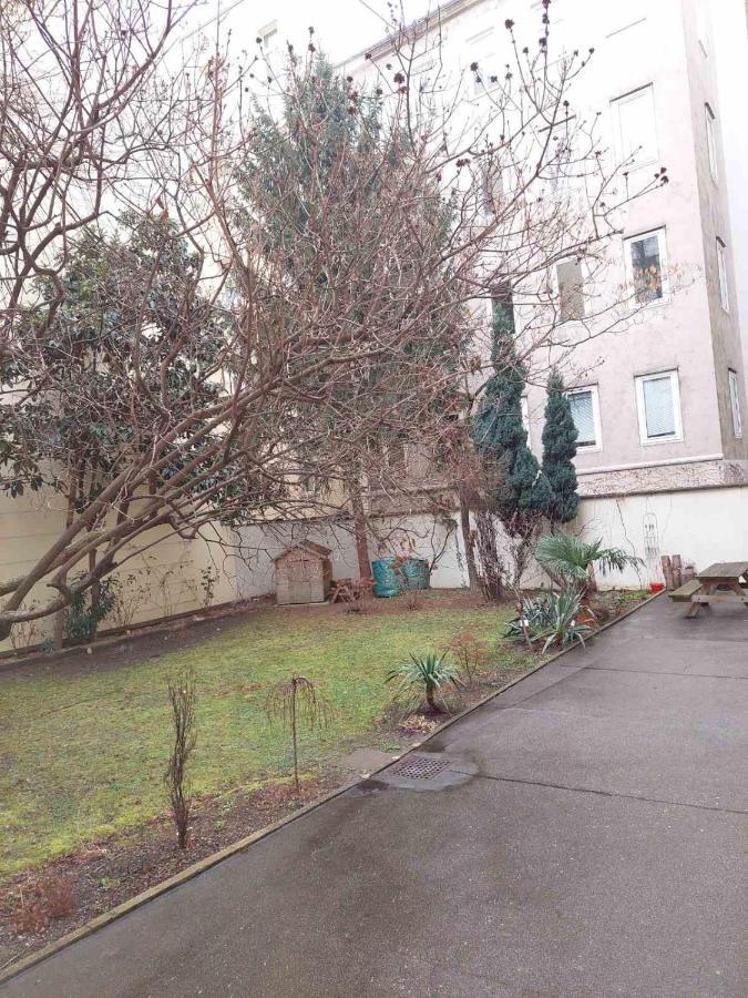 3-Rooms Apartment For Up To 4 Persons Near To Prater Виена Екстериор снимка